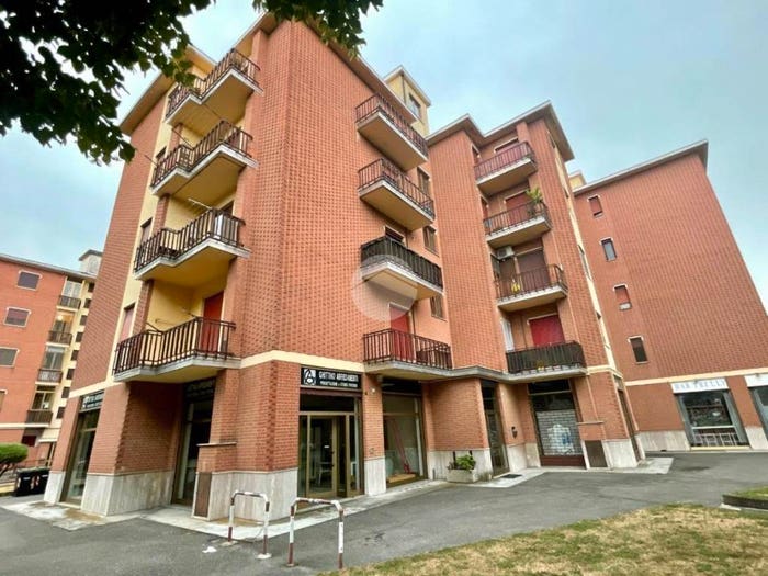 Appartamento trilocale in vendita in Viale Pilone, Corso Alessandria, Asti
