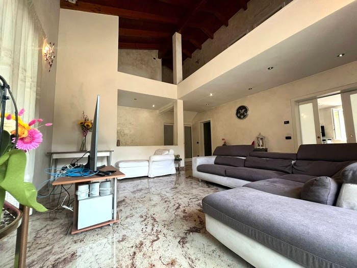 Casa con 6 locali in vendita in Centro, Quattro Castella