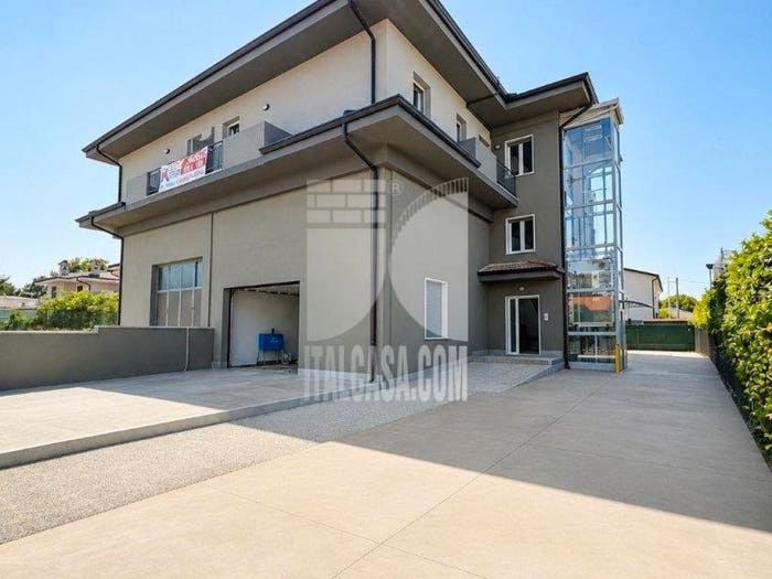 Appartamento trilocale in vendita in Via Pisacane, Eremo, Curtatone