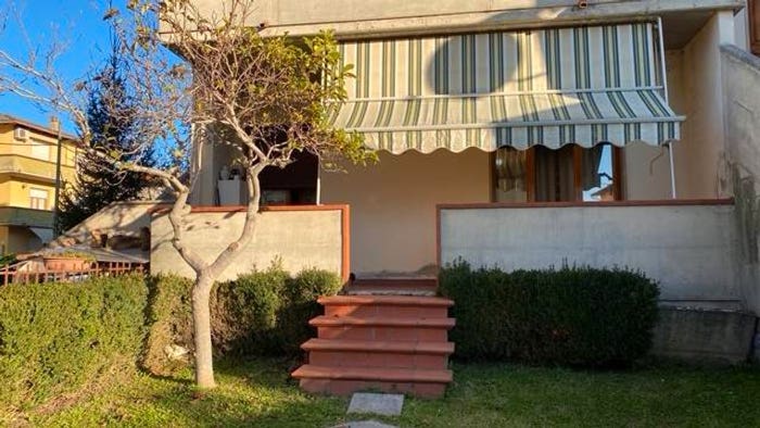 Appartamento con 6 locali in vendita in Via Michelangelo, Soci, Bibbiena