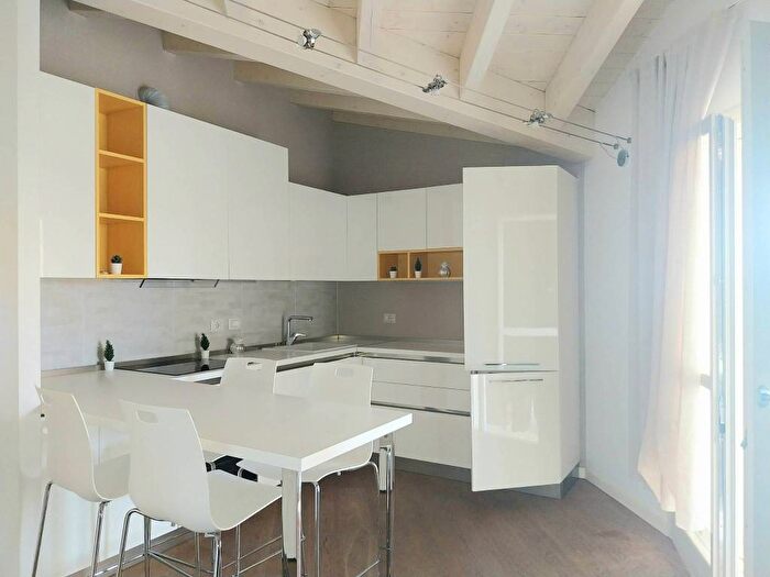 Appartamento bilocale in vendita in Via dei Mulini, Centro, Codogno