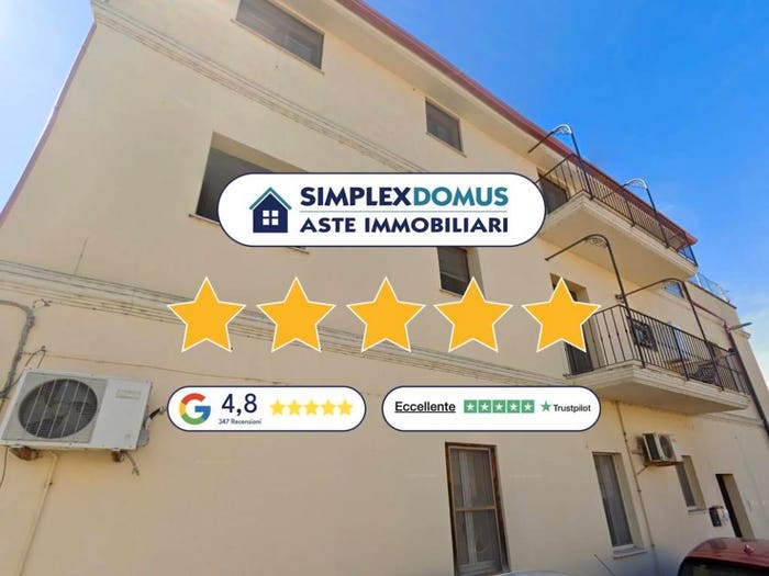 Appartamento con 5 locali in vendita in Via Romagna, Centro, Arborea