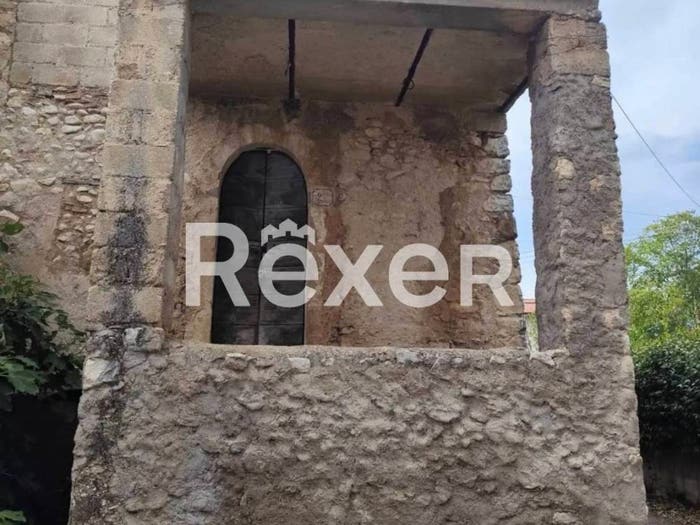 Casa quadrilocale in vendita in Via Cavate, Pettorano sul Gizio