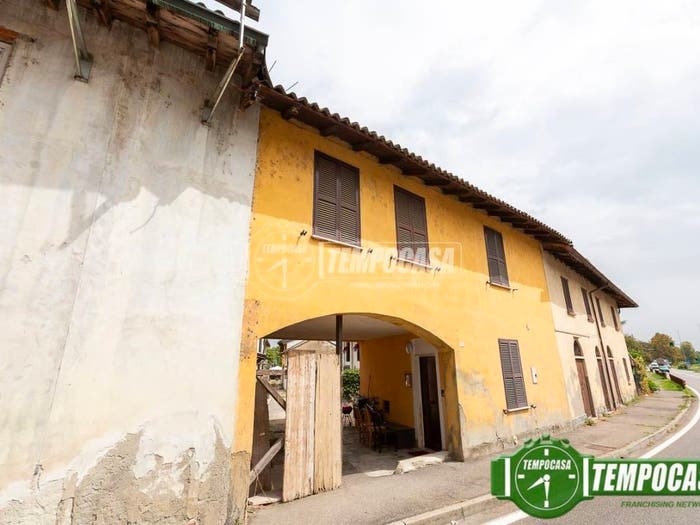 Appartamento trilocale in vendita in Via Armando Diaz, Zorlesco, Casalpusterlengo
