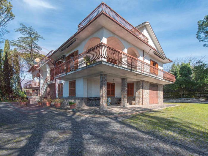 Casa con 6 locali in vendita in Strada Sant'Antonino, Cappella Morrone, Cassino