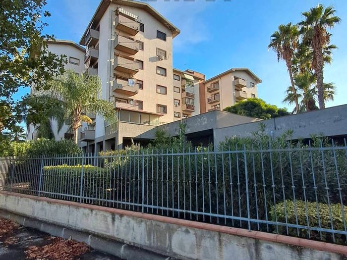Appartamento quadrilocale in vendita in viale dei platani, Paternò