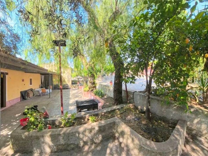 Casa quadrilocale in vendita in Donnagona, Chiaramonte Gulfi