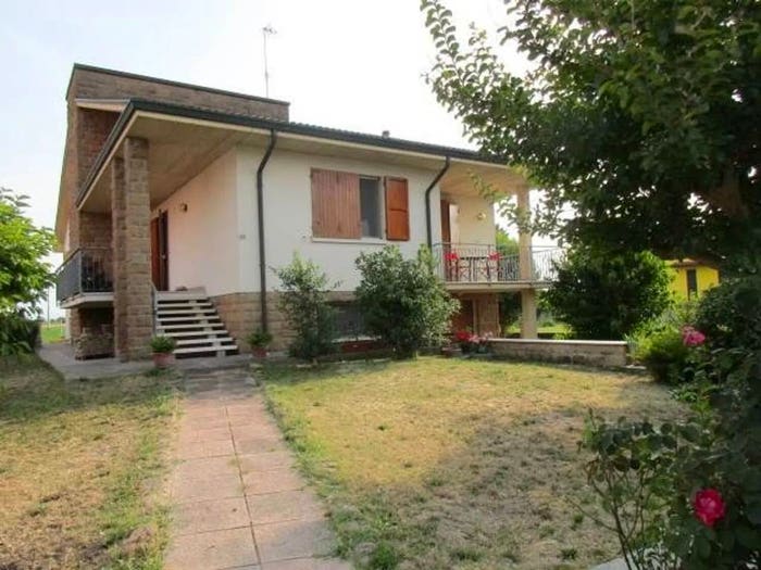 Casa con 6 locali in vendita in Neighbourhood San Pietro In Campiano San Pietro In Vincoli Santo Stefano, Santo Stefano Gambellara, Ravenna