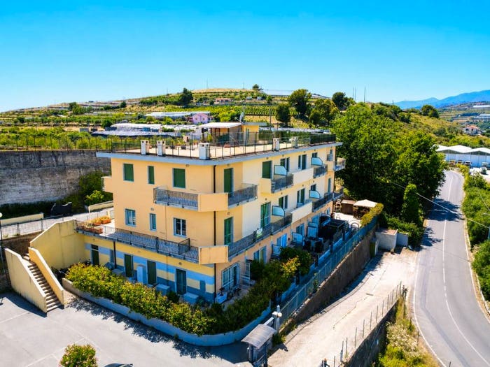 Appartamento quadrilocale in vendita in Via Provinciale, Terzorio