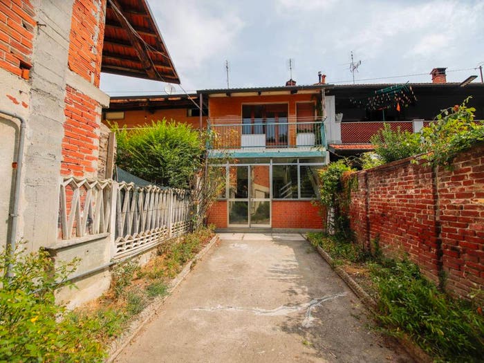 Casa quadrilocale in vendita in Via Principe Tommaso, Foglizzo