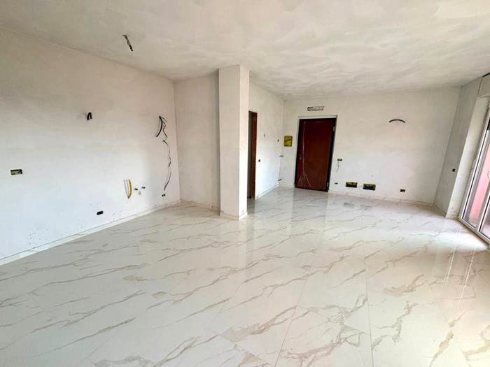 Appartamento con 5 locali in vendita in Via Raschio, Cristo, Alessandria