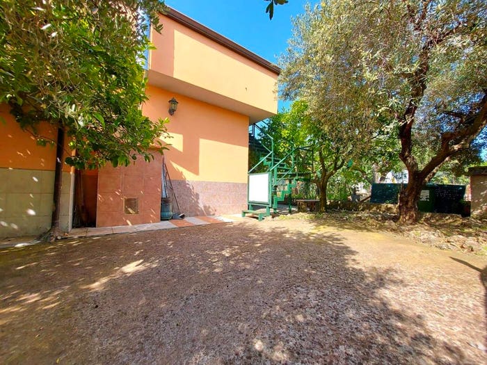 Casa bilocale in vendita in Via Arturo Trapanese, Eboli