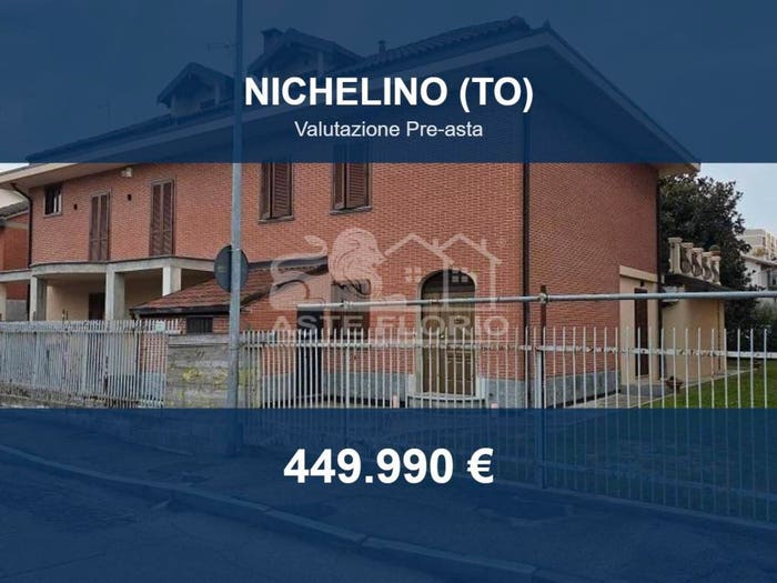 Casa con 6 locali in vendita in Via Pallavicino, Nichelino
