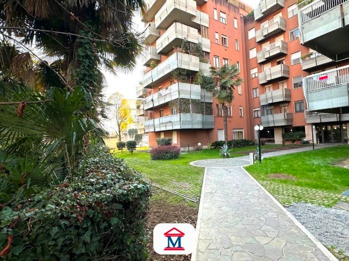 Appartamento con 6 locali in vendita in Via Paleocapa, Stazione, Bergamo