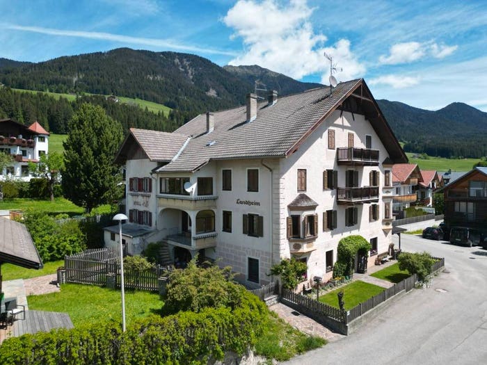 Casa con 6 locali in vendita in Simon von Taisten, Tesido, MonguelfoTesido