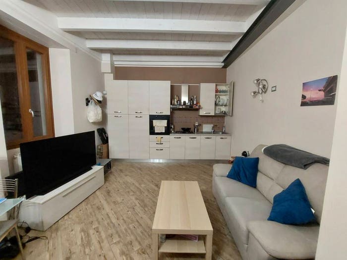 Appartamento bilocale in affitto in Via Molino Nuovo, Maslianico
