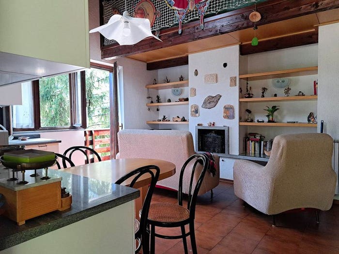 Casa bilocale in vendita in Frazione Crè, La Salle