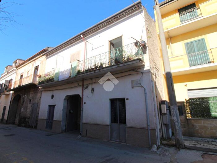 Casa con 5 locali in vendita in Via S Leucio, Casagiove