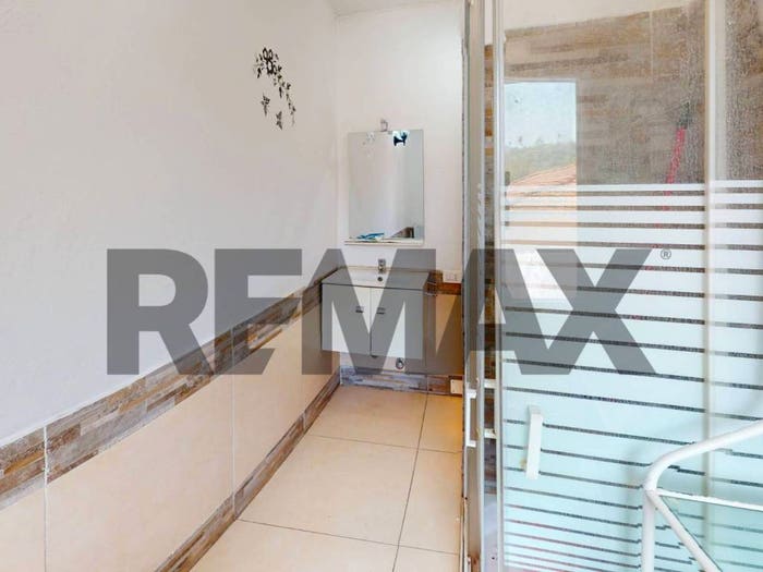 Appartamento trilocale in vendita in via piano, Madonna Di Sanna, Beverino
