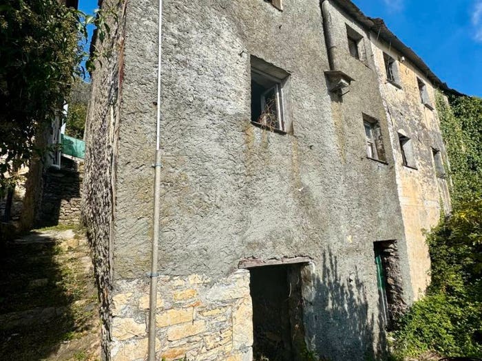 Casa con 5 locali in vendita in Salita Costa e Poggio, Struppa, Genova