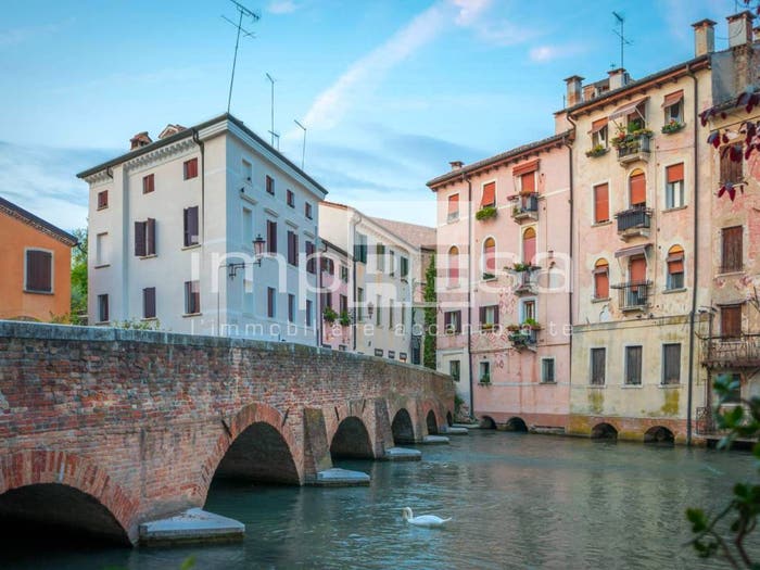 Appartamento trilocale in affitto in Piazza Vittoria, San Nicolò, Treviso