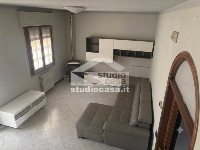 Casa quadrilocale in vendita in Ombriano Sabbioni San Carlo, Crema