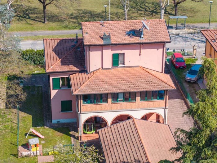 Appartamento con 5 locali in vendita in Viale Terme, Centro, Castel San Pietro Terme