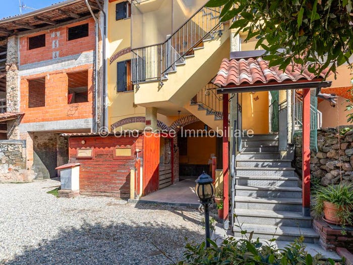 Casa bilocale in vendita in Via Centrale, San Giovanni, Castellamonte