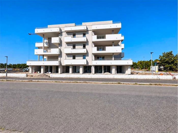 Appartamento con 5 locali in vendita in via Pannunzio, Cittanova Marzaglia, Modena