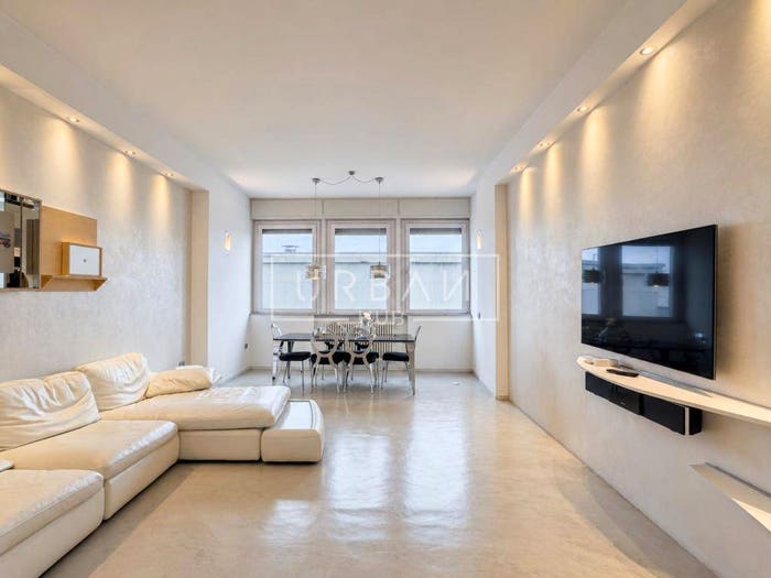 Appartamento con 5 locali in vendita in Via Carlo Cignani, Centro Storico, Forlì
