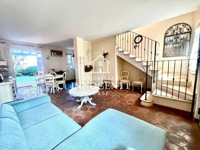 Casa con 5 locali in vendita in Via Puliche, Marina di Massa Centro, Massa