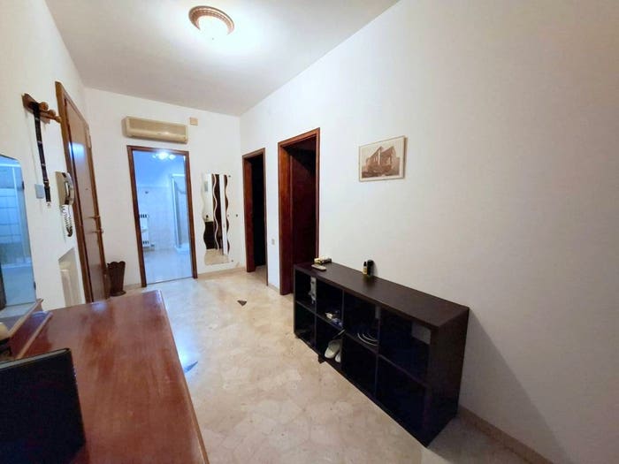 Appartamento trilocale in vendita in Via Vincenzo Stefano Breda, Piazze Duomo, Padova