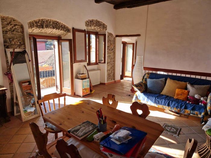 Casa con 5 locali in vendita in Via per Cesara, Grassona, Cesara