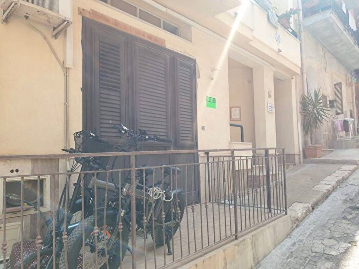 Appartamento trilocale in vendita in Via Papa Giovanni XXIII, Balestrate Foce, Balestrate