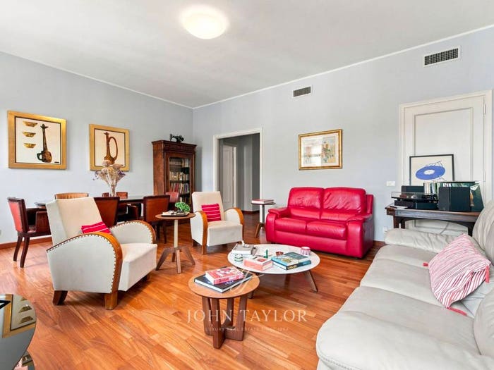 Casa con 5 locali in vendita in Piazza Santa Maria delle Grazie, Vincenzo Monti, Milano