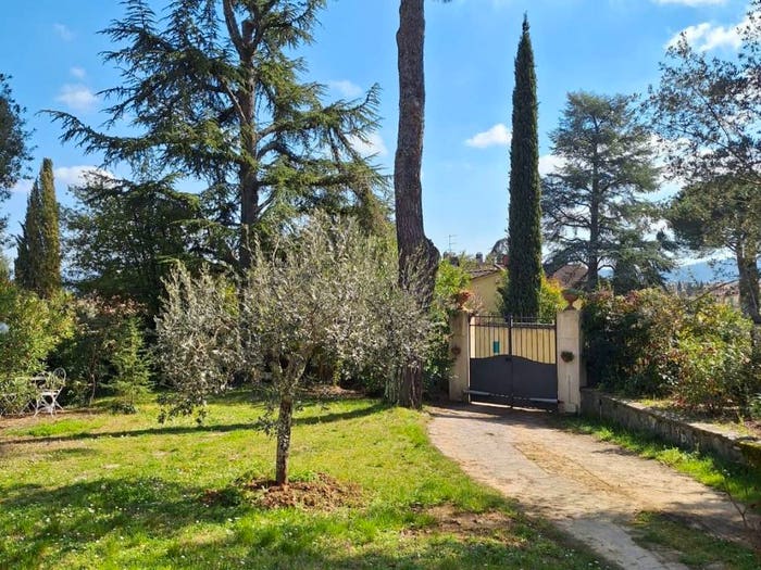 Casa con 6 locali in vendita in Via Grevigiana, San Casciano in Val di Pesa