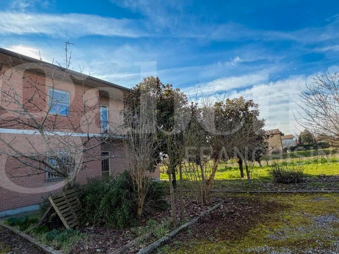 Casa con 6 locali in vendita in Via Zuccherificio, Mezzano Borgo Masotti, Ravenna