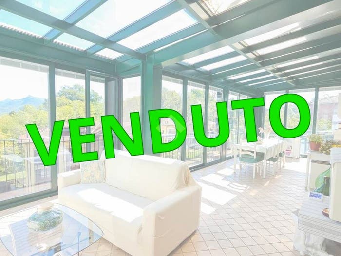 Appartamento trilocale in vendita in Via Alessandro Magnasco, Induno Olona