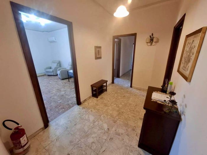 Appartamento quadrilocale in vendita in Corso Martiri della Libertà, Libertà Stazione, Catania