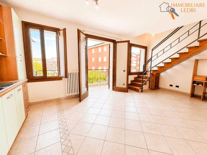 Appartamento trilocale in vendita in Via Olmo, Montorio, Verona