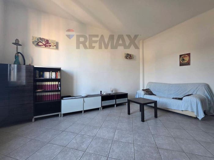 Appartamento bilocale in vendita in via Piero Maroncelli, Sestri Ponente, Genova