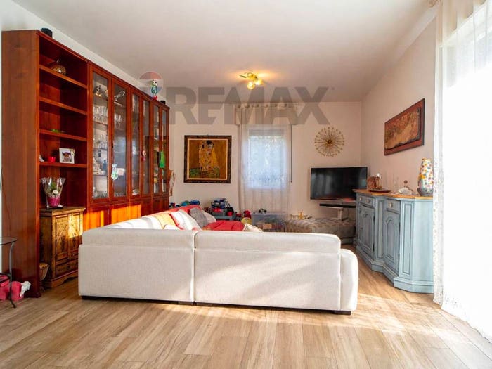 Casa con 6 locali in vendita in FRAZIONE GHIARA SABBIONI, Centro, Fontanellato