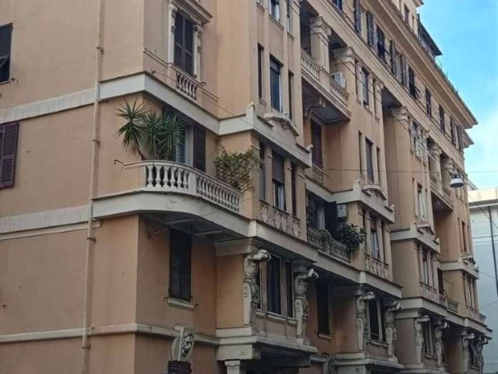 Appartamento bilocale in vendita in Via Nizza, Albaro, Genova