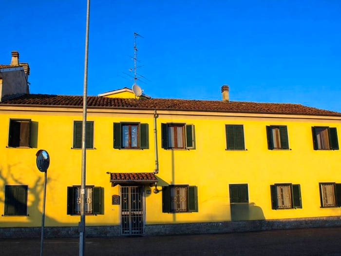 Casa con 6 locali in vendita in Via della Repubblica, Stroppiana