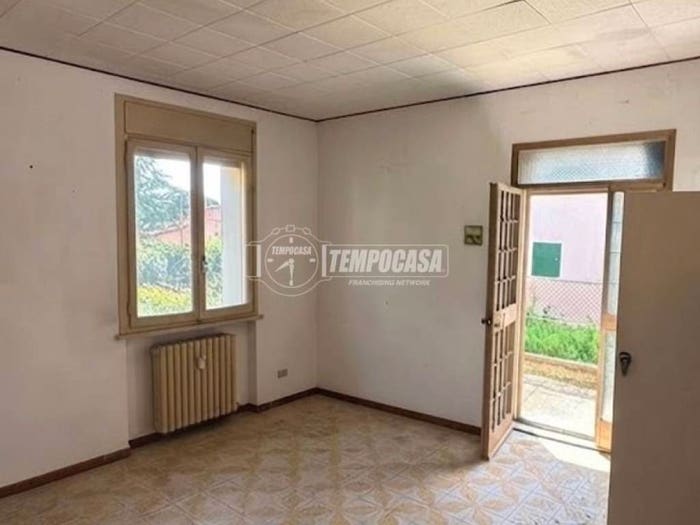 Appartamento con 5 locali in vendita in Poggi, Ravenna