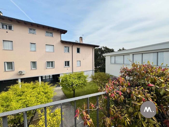 Casa con 6 locali in vendita in Via Roma, Centro, Maniago