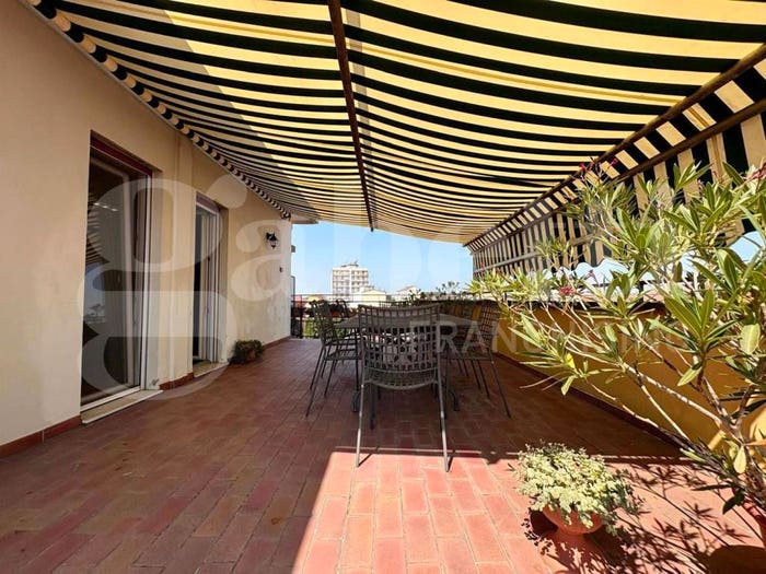 Casa con 6 locali in vendita in Via Del Giordano, Porta Mosa, Cremona