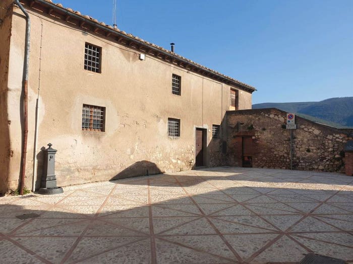 Casa con 6 locali in vendita in via delle loggie, Lugnano in Teverina
