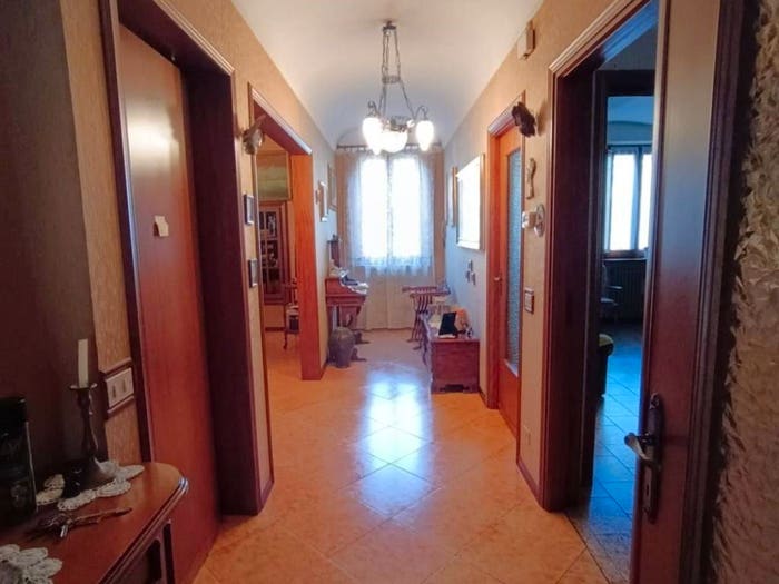 Appartamento quadrilocale in vendita in Centro, San Giorgio Piacentino