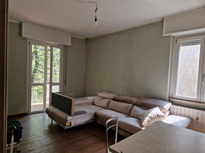 Appartamento trilocale in vendita in Corso Giuseppe Mazzini, Braila Stazione, Lodi